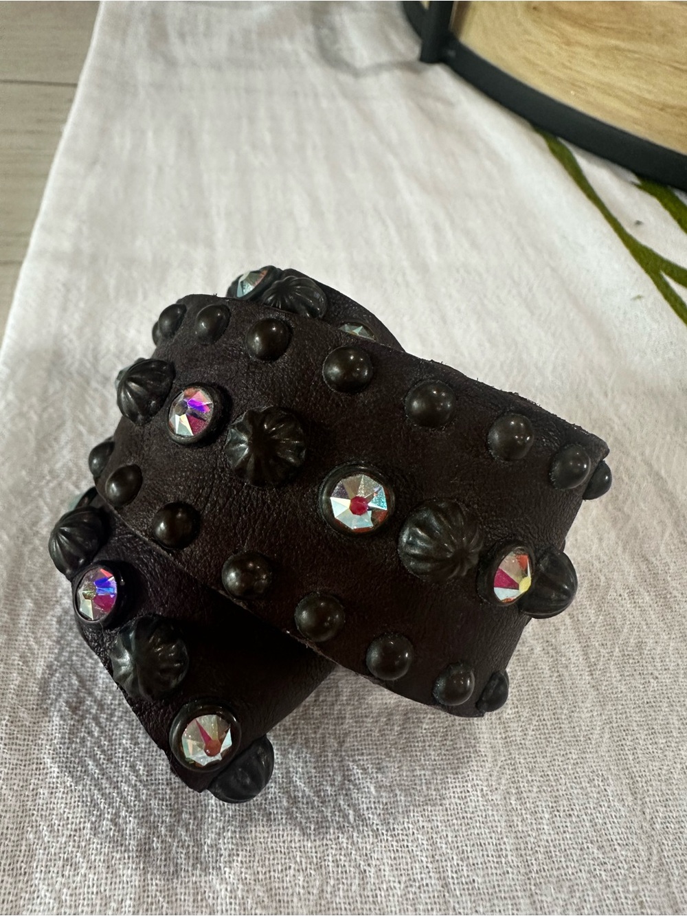 Wrap bracelet - Picture 2 of 2